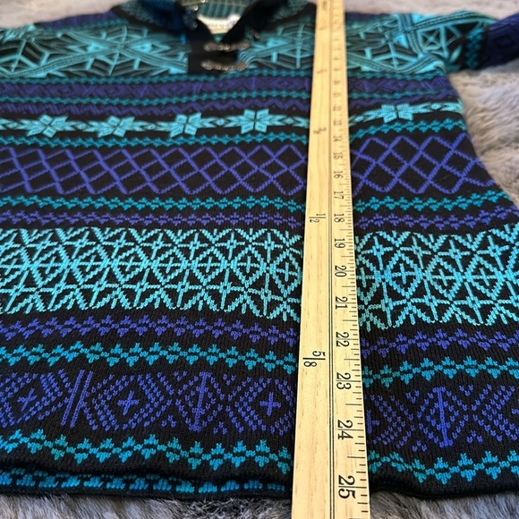 Obermeyer Fair Isle Wool Blend Blue and Black Sweater with Metal Buckles M - Picture 9 of 10